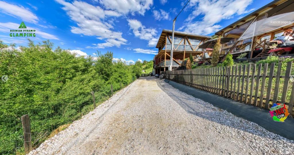 Fotografie z fotogalerie ubytování Bosnian Pyramid Glamping v destinaci Visoko