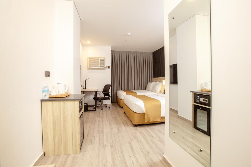 Kuchyň nebo kuchyňský kout v ubytování Hamersons Hotel CDO