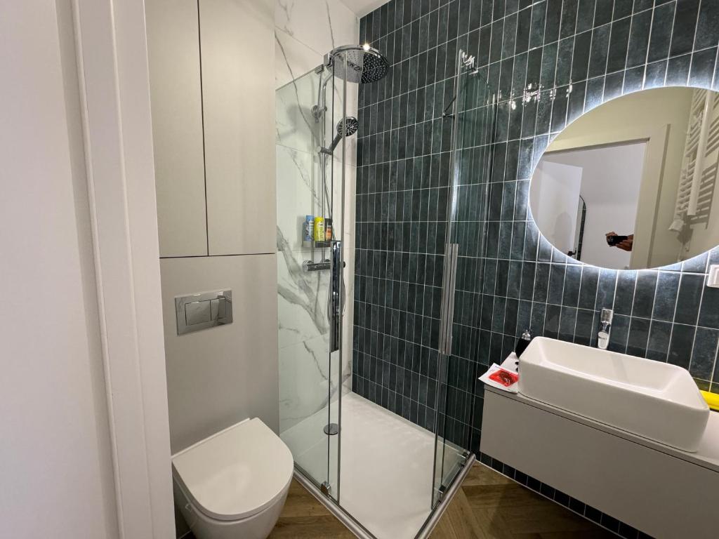 PRZYSTANEK KATOWICE Mariacka 7 - 2