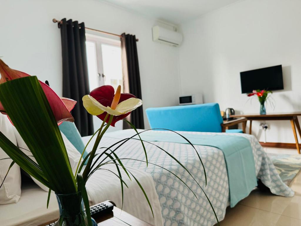 TV a/nebo společenská místnost v ubytování Residence Le Point Choisy