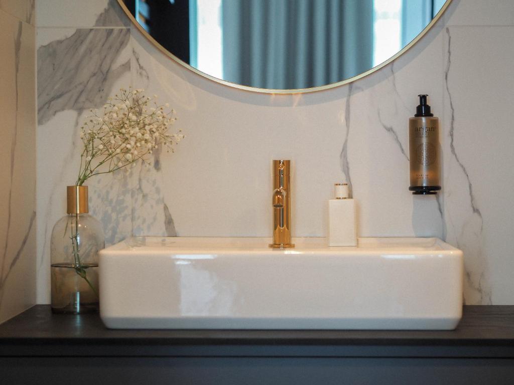 Carvala Boutique Apartments - 7