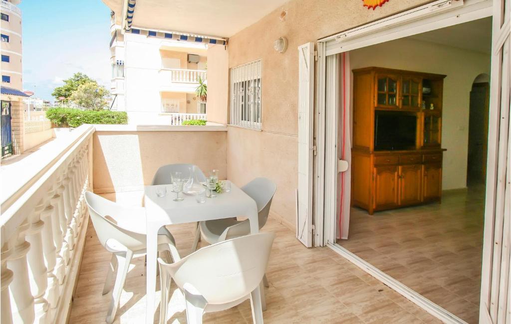 Balkón nebo terasa v ubytování Nice Apartment In Los Arenales Del Sol