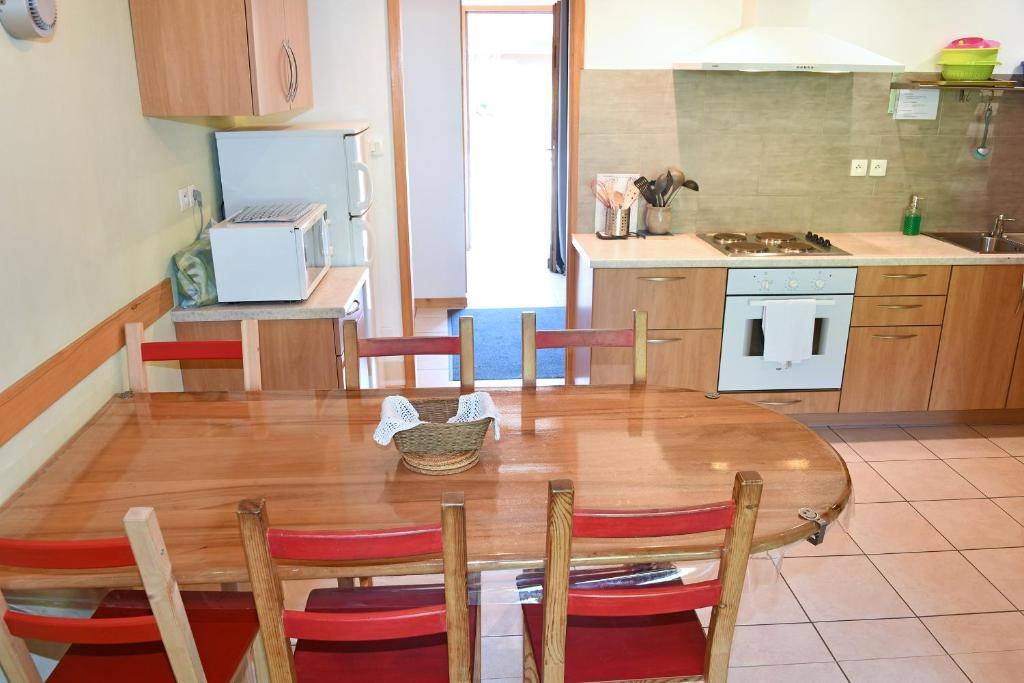 Pâquerettes - Maison avec Jardin et Parking – photo 11