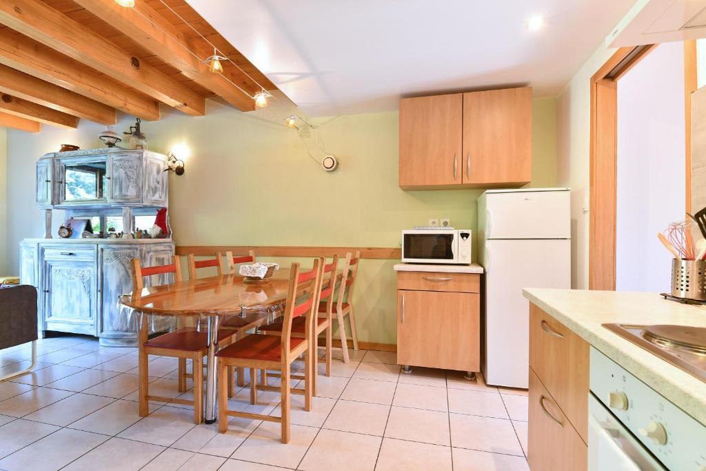 Pâquerettes - Maison avec Jardin et Parking – photo 19