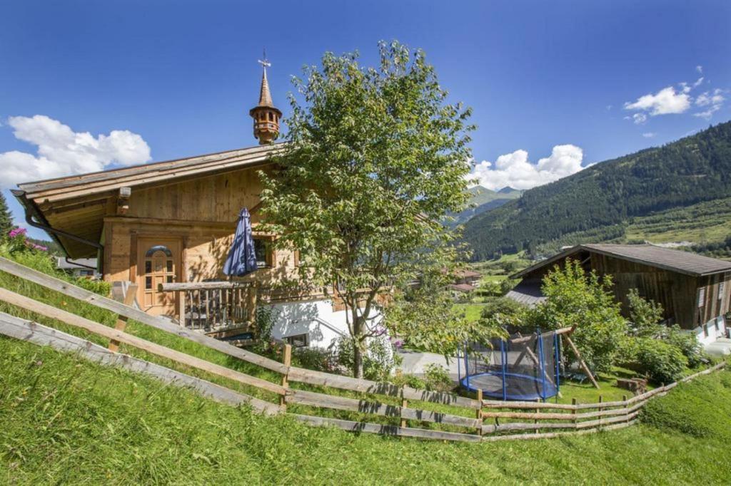 Nespecifikovaný výhled na hory nebo výhled na hory při pohledu z apartmánu