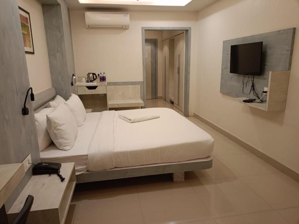 Hotel Rishiraj, Nagaon - Habitación Doble O Gemela Superior