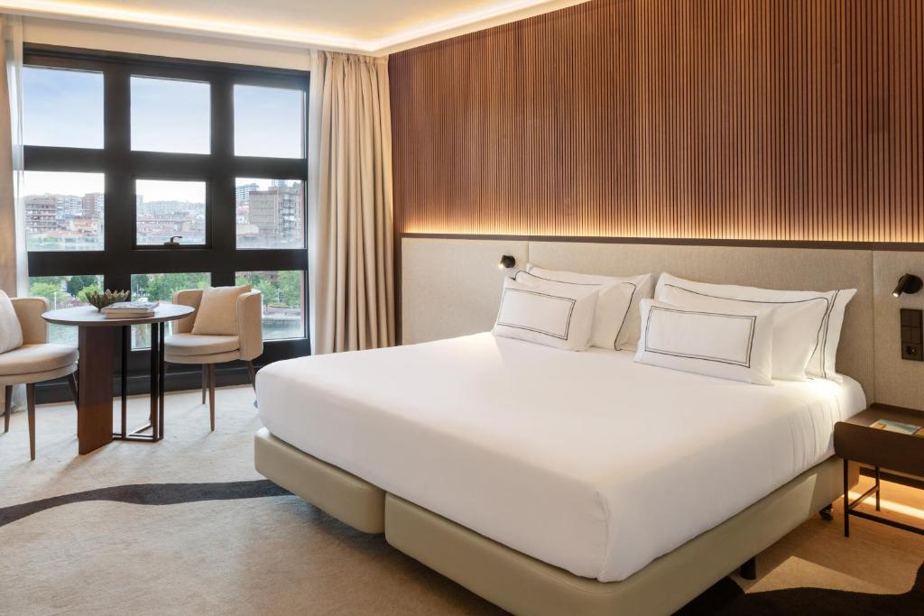 Hotel Meliá Bilbao - Resim 19