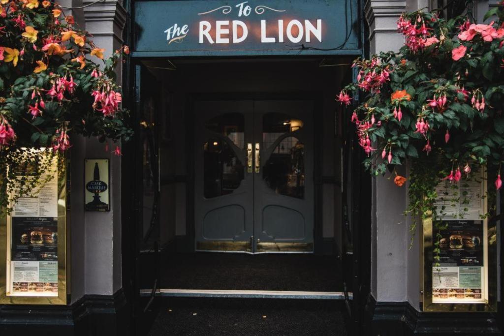 Fotografie z fotogalerie ubytování OYO The Red Lion Hotel v Lutonu