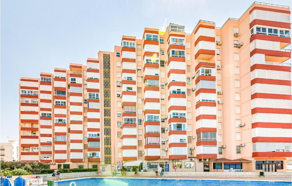 Bazén v ubytovaní Beautiful Apartment With Pool alebo v jeho blízkosti