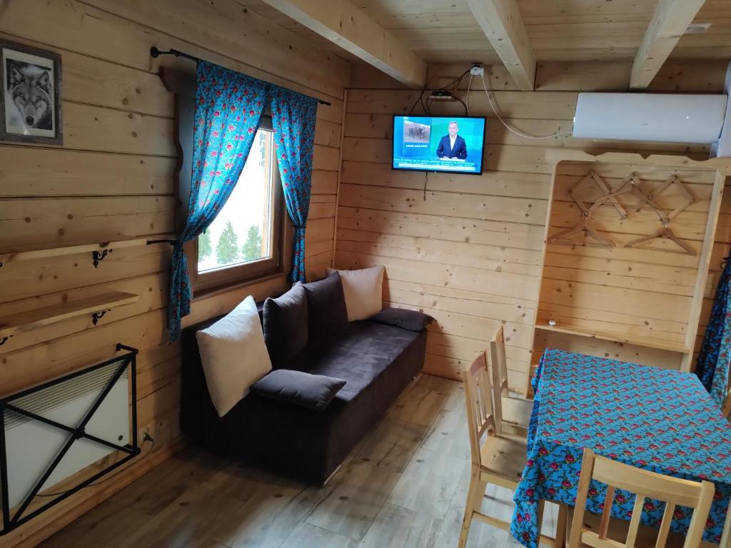 Posedenie v ubytovaní Domki Polanica
