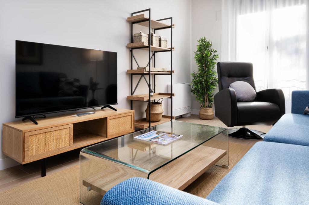 Apartamentos Torre del Reloj - Two-Room Apartment