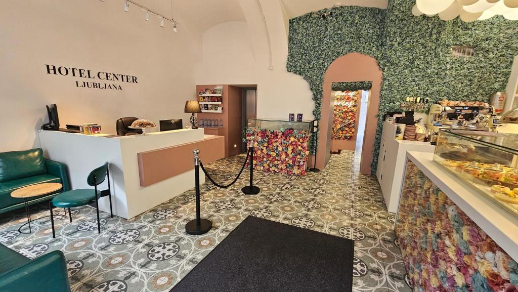 Center Ljubljana - Resim 31