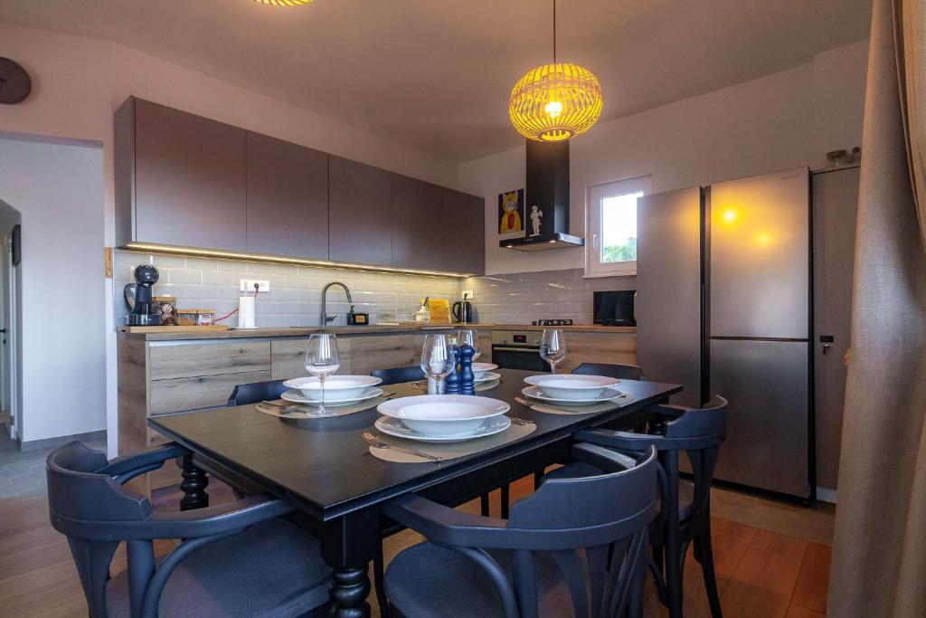 Kuchyň nebo kuchyňský kout v ubytování Blue Arb Apartment Rab