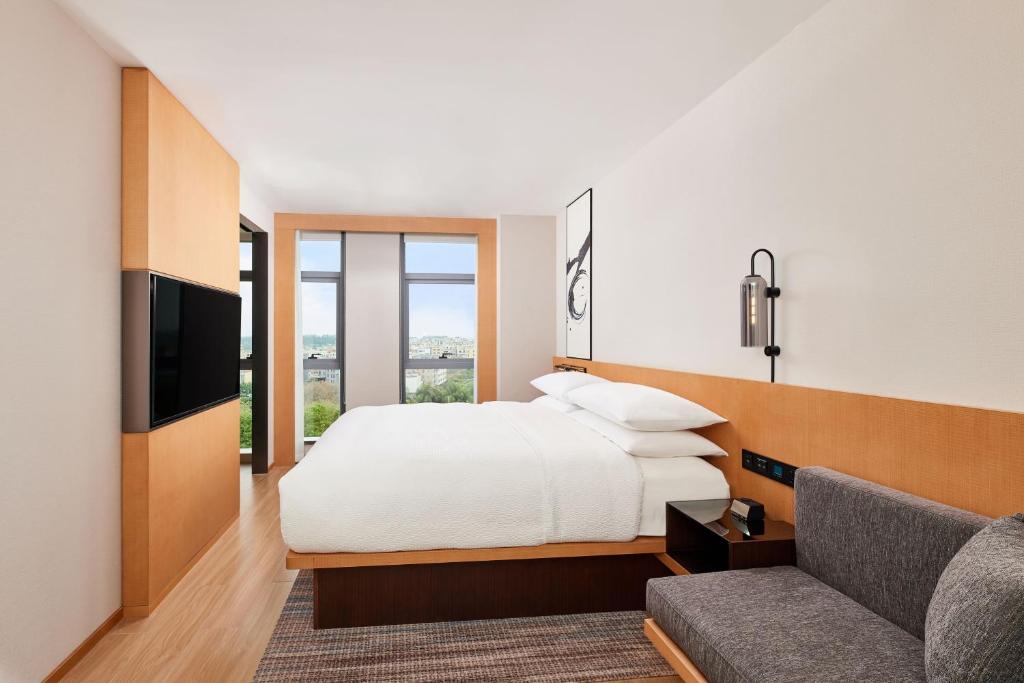 Fairfield by Marriott Guangzhou Konggang - Habitación Estándar King