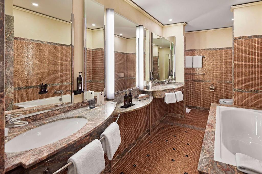 Koupelna v ubytování Dorint Hotel Esplanade Jena