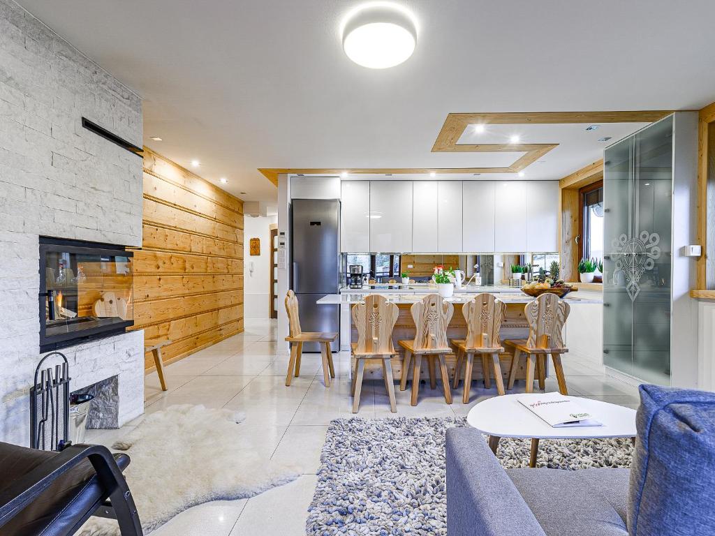 Posedenie v ubytovaní VisitZakopane - Tatrzański Apartment
