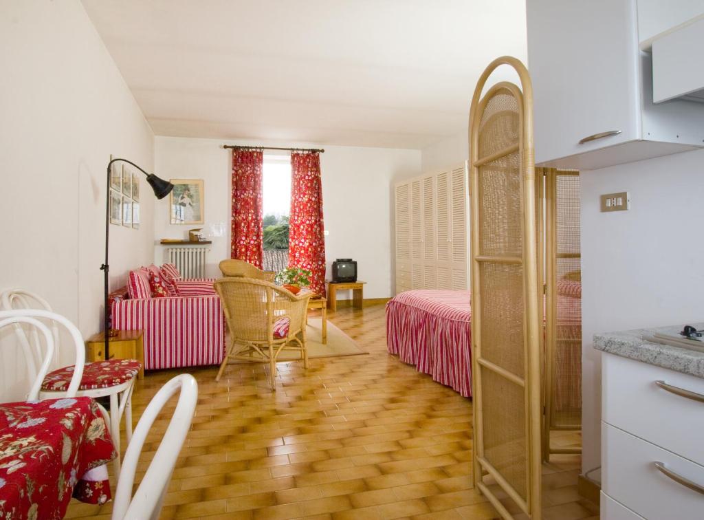 Część wypoczynkowa w obiekcie Agriturismo Il Torrione