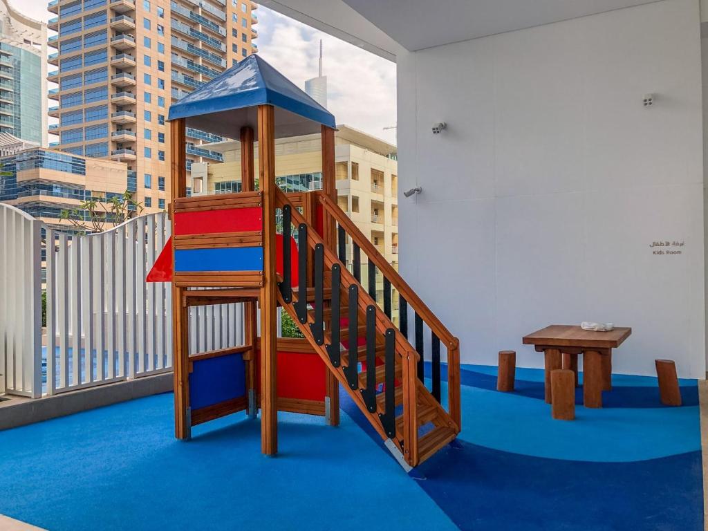 Fotografie z fotogalerie ubytování GuestReady - Modern Mirza with Marina View v Dubaji