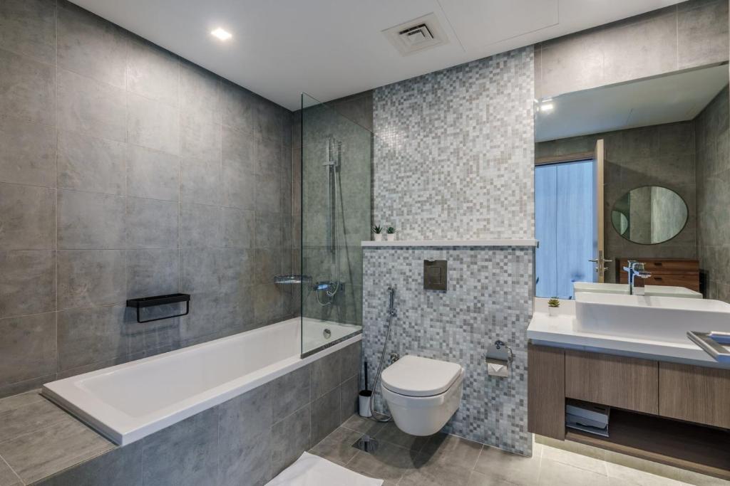 Koupelna v ubytování GuestReady - Modern Mirza with Marina View