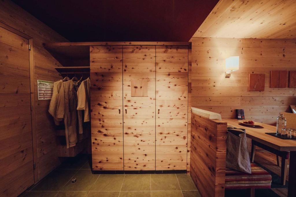 Holzhotel Forsthofalm - 11