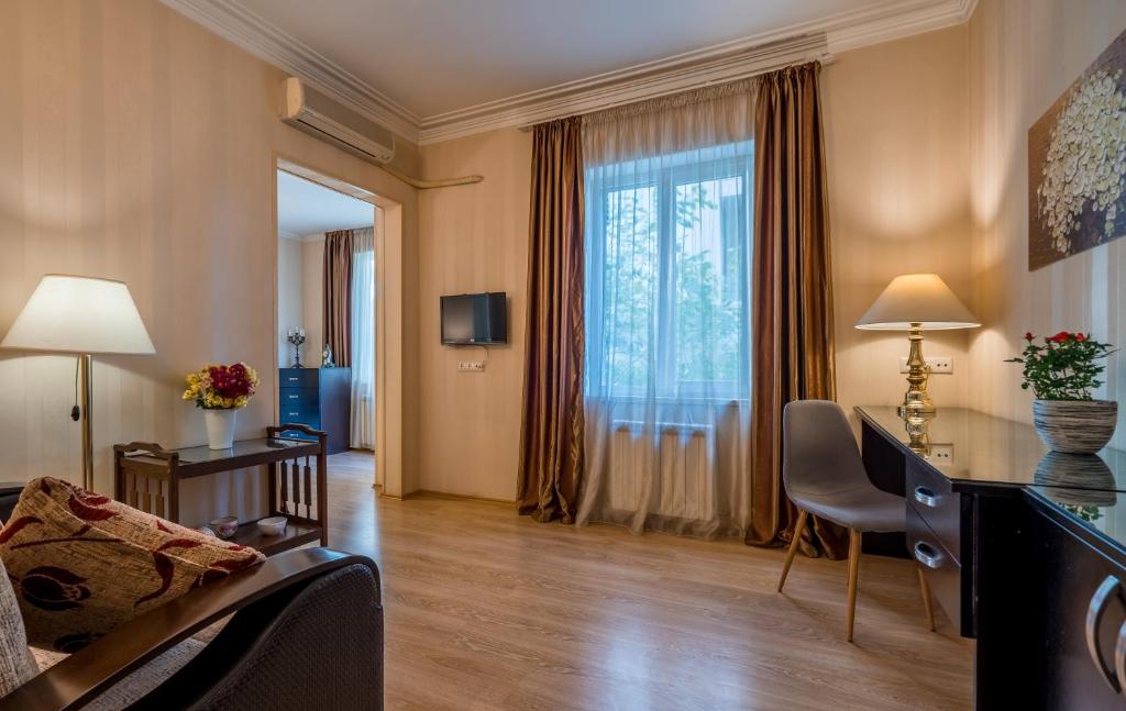 Iliani Hotel - Suite