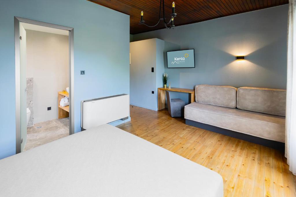 Kenta Mountain Hotel & Gastrobar - Chambre De Luxe Avec Balcon