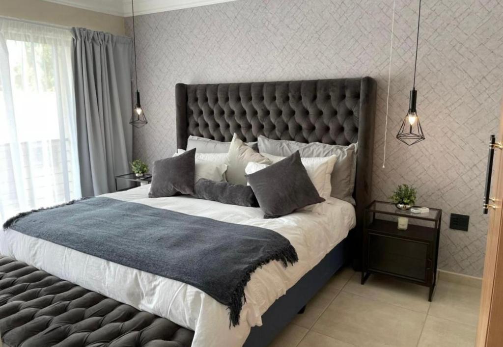 Loft Bella Vita Guesthouse - Chambre Royale Avec Vue De La Piscine