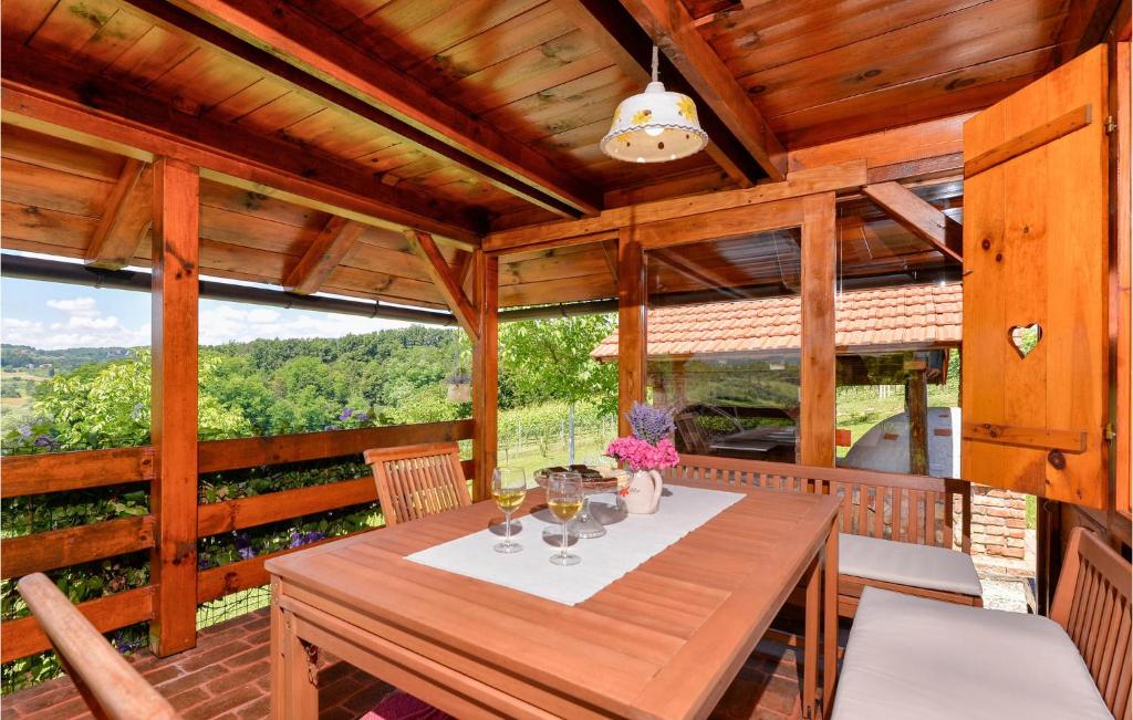 Fotografia z galérie ubytovania 2 Bedroom Amazing Home In Lepoglava v destinácii Lepoglava