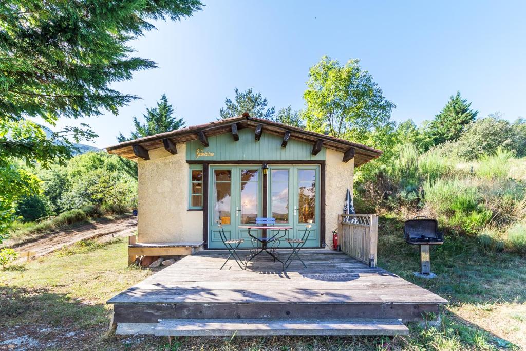 Zahrada ubytování Le Travers Ajoux - Camping Gîte Évènement
