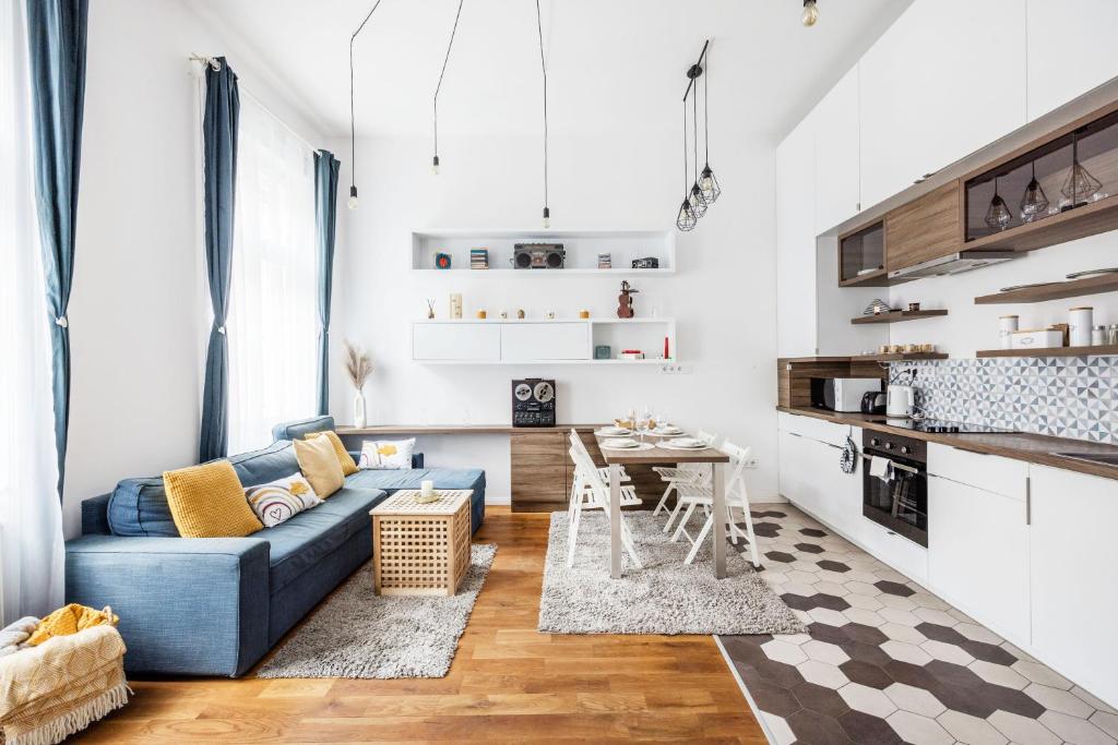 Bright and peaceful apartment in the city centre 1068 Budapest, Kiraly utca 76 kép - 1
