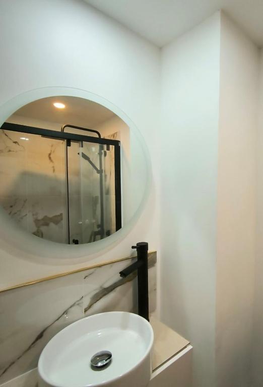 Hotel Le Twelve - Classic Single Room