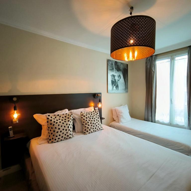 Hotel Le Twelve - Triple Room