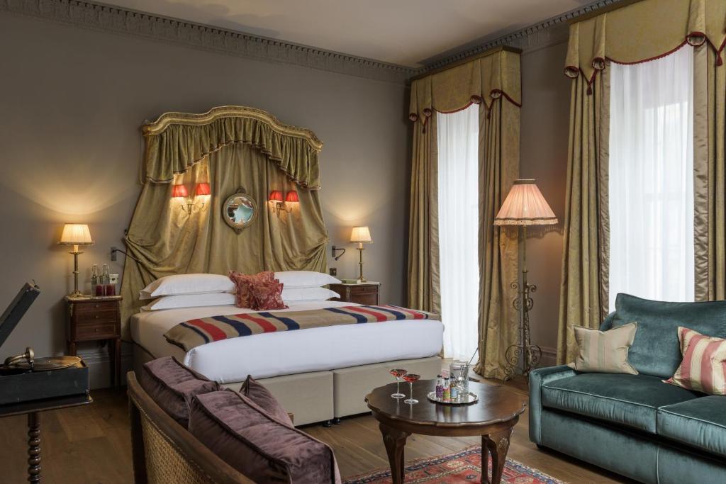A bed or beds in a room at The Zetter Marylebone