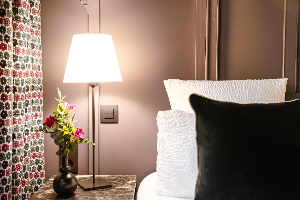 Hotel Villa Nicolo - Tour Eiffel - Resim 30