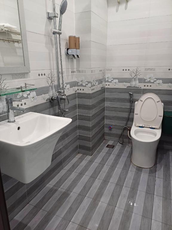 Koupelna v ubytování Hotel Hoa Ban Hà Nội