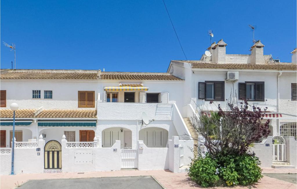 Amazing Apartment In Torrevieja With Wifi