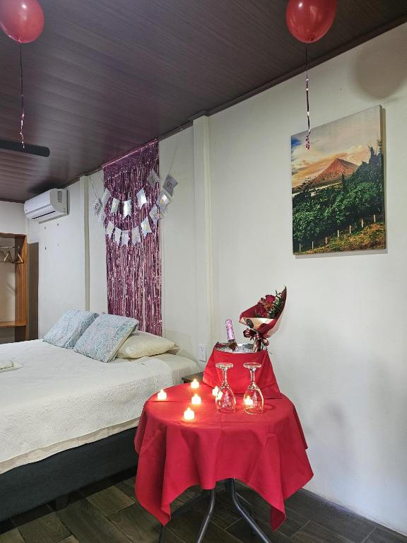 Postel nebo postele na pokoji v ubytování El Castillo Harmony