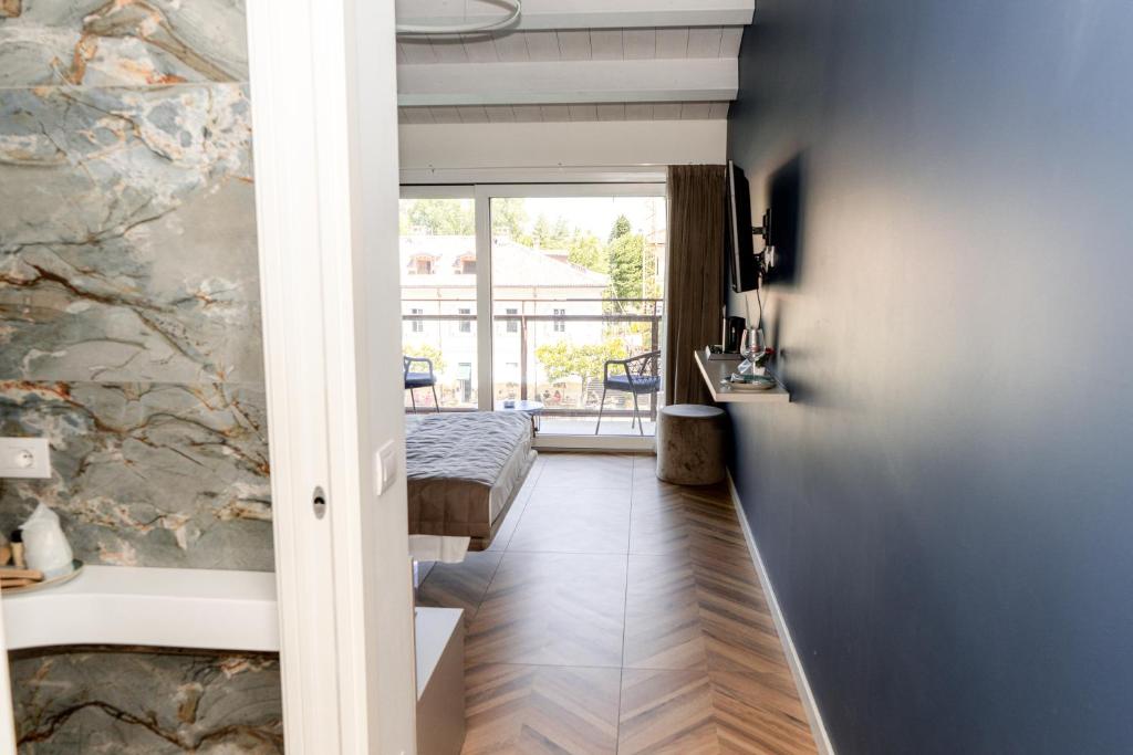 C House Rooms Lake - Quarto Duplo Com Vista Lago