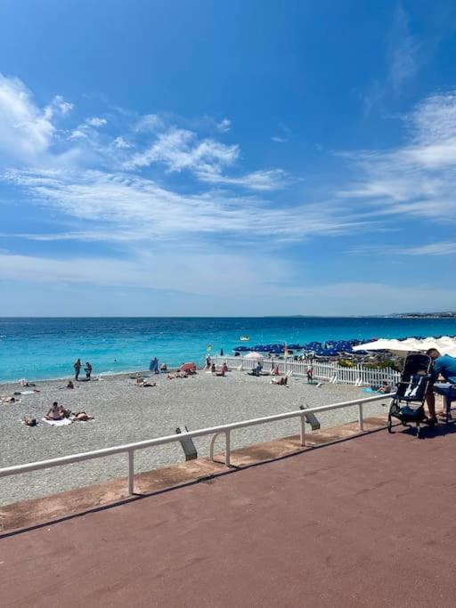 ニースにあるAppartement neuf et rénové promenade des anglaisのギャラリーの写真