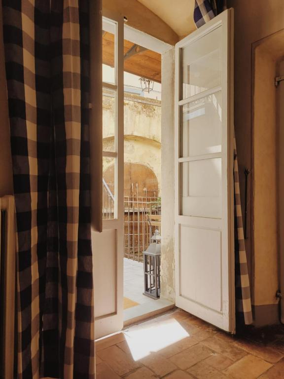 Fotografie z fotogalerie ubytování Casa Fresia centro storico Poppi v destinaci Poppi
