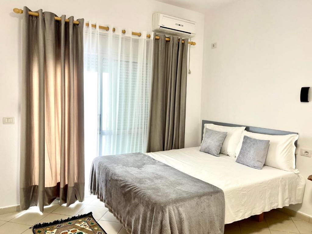 Rori Beach House 2