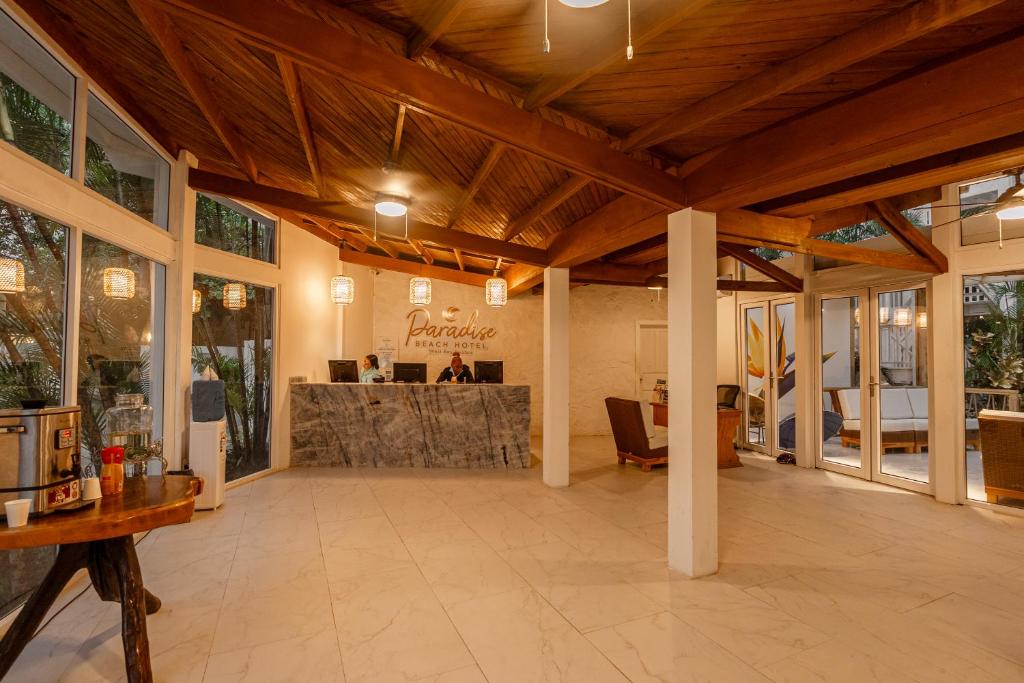 Fotografie z fotogalerie ubytování Paradise Beach Hotel & Resort v destinaci West Bay