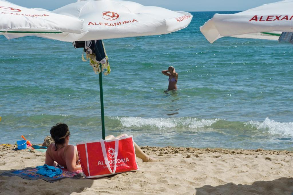 Hosté ubytování Jeravi Club Hotel - All Inclusive