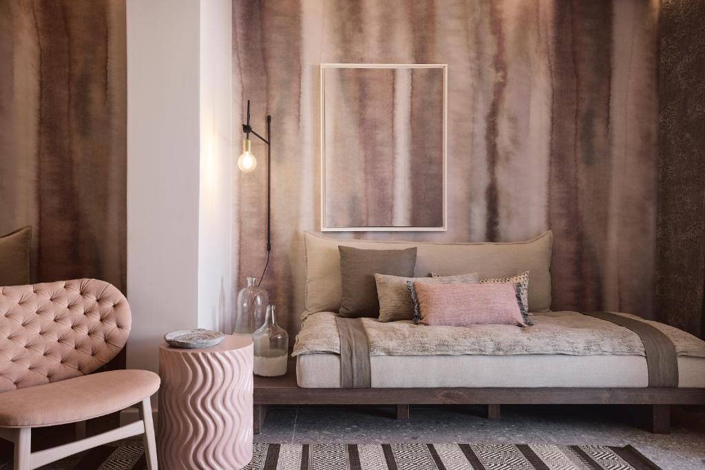 Posedenie v ubytovaní Amazon Mykonos Suites & Spa