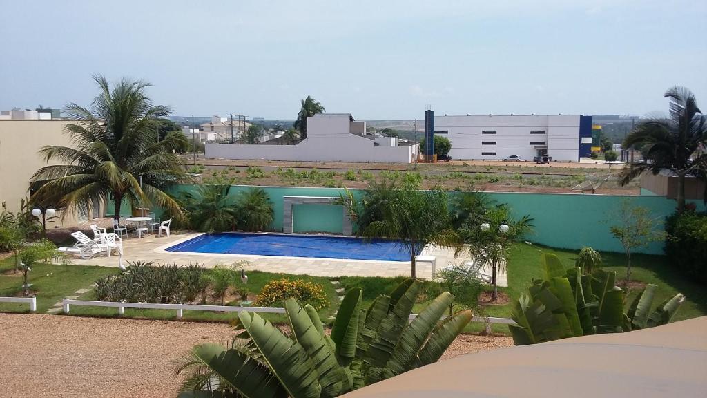 A view of the pool at Hotel Opuka or nearby