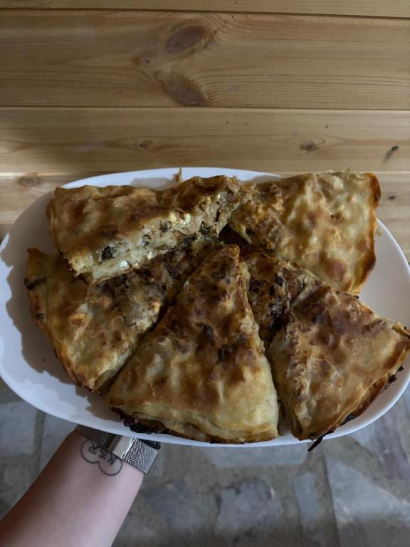 Jedzenie w pensjonacie lub w pobliżu