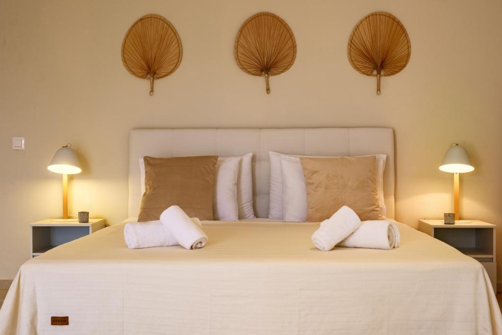Posteľ alebo postele v izbe v ubytovaní Cecilia Exclusive Villa Corfu