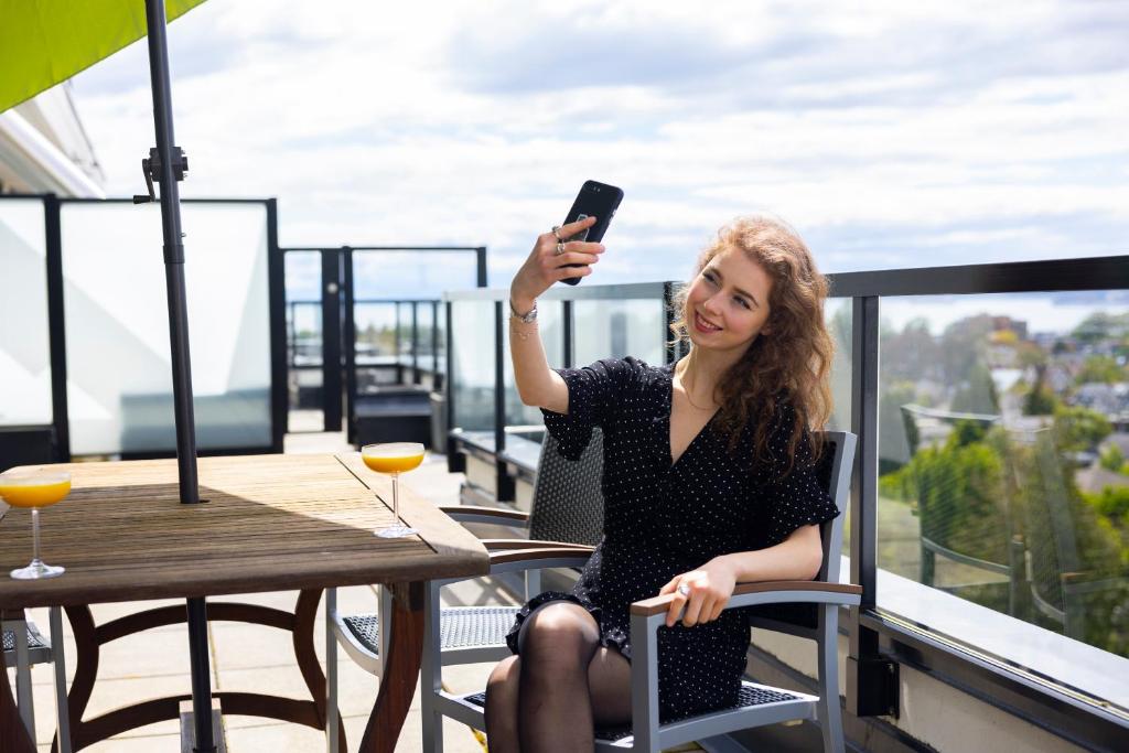 Oswego Hotel - Resim 12