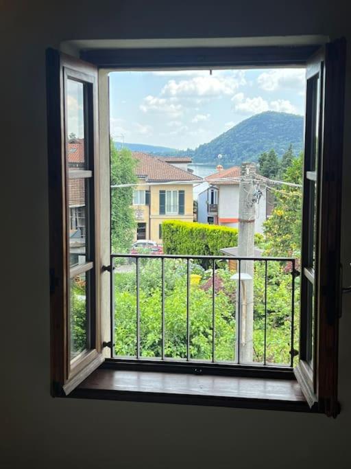 Nespecifikovaný výhled na hory nebo výhled na hory při pohledu z apartmánu