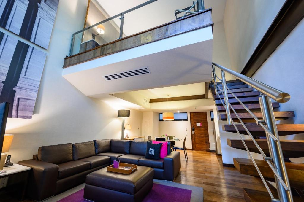 Las Suites Campos Eliseos photo